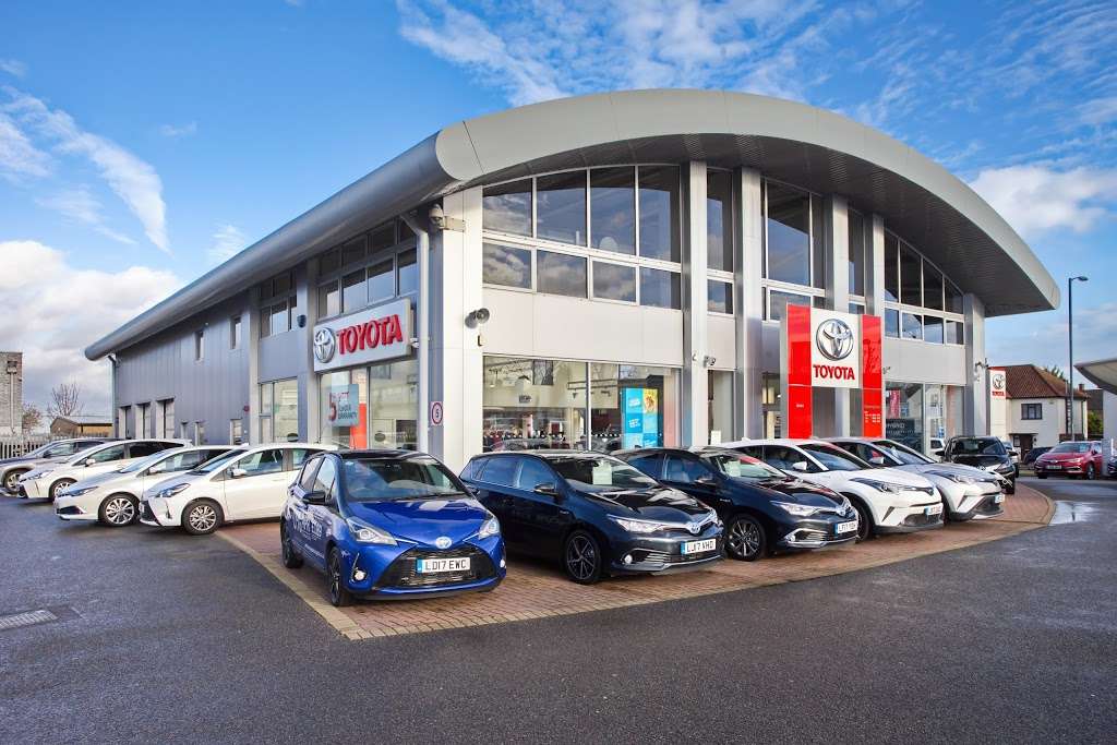 Jemca Toyota Croydon 602 Purley Way, Croydon CR0 4RF, UK Hours