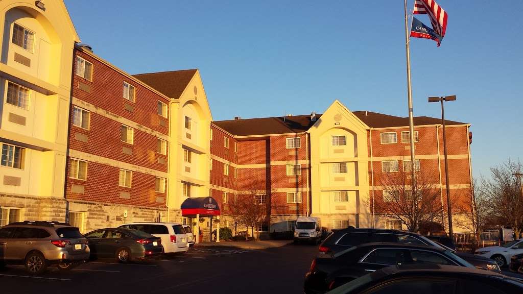 Candlewood Suites Boston-Burlington | 130 Middlesex Turnpike, Burlington, MA 01803, USA | Phone: (781) 229-4300