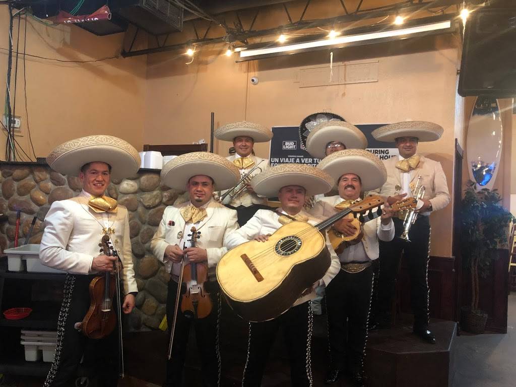 MARIACHI ARRAIGO DE AMERICA, Mariachi Para Fiestas, Mariachi par | Profesionalismo y tradición, Garland, TX 75043 | Phone: (214) 403-9118