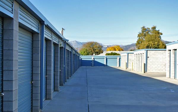 A Storage Place | 35056 County Line Rd, Yucaipa, CA 92399, USA | Phone: (909) 340-0328