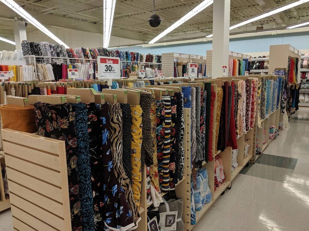 JOANN Fabrics and Crafts | 10400 Reading Rd, Evendale, OH 45241, USA | Phone: (513) 733-8501