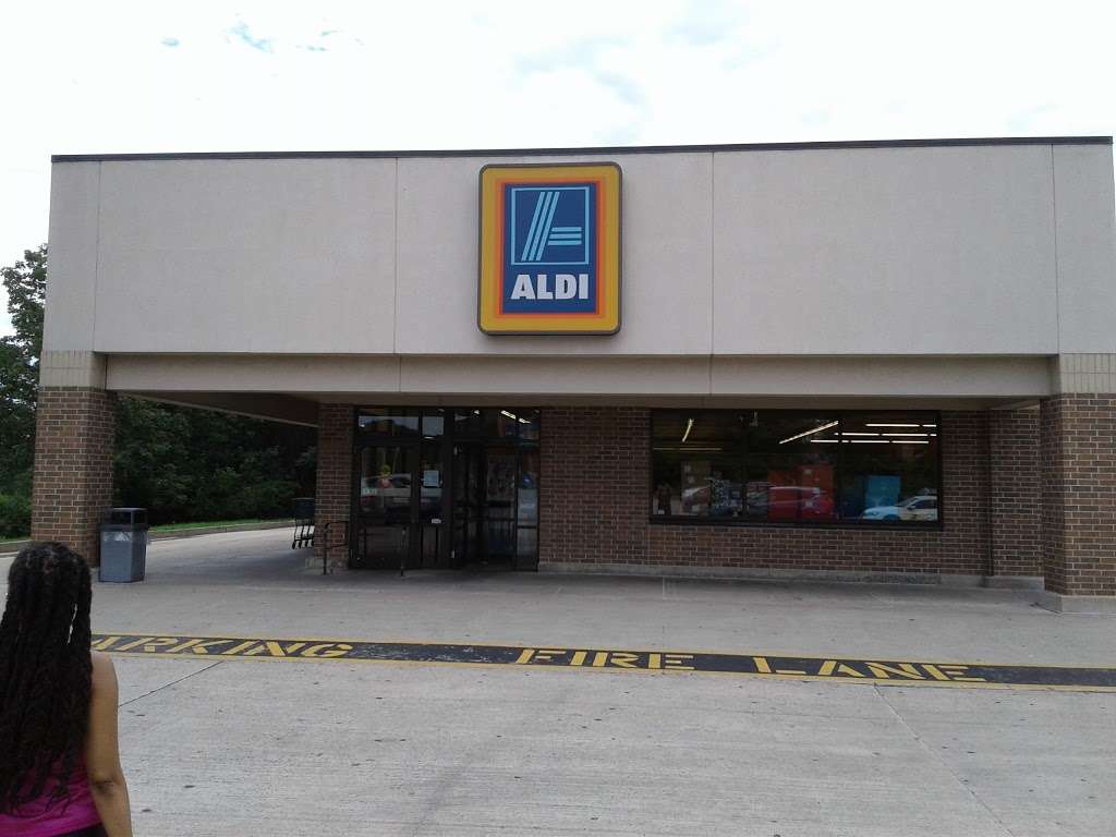 ALDI | 1010 Cedar Top Rd, Reading, PA 19607 | Phone: (855) 955-2534