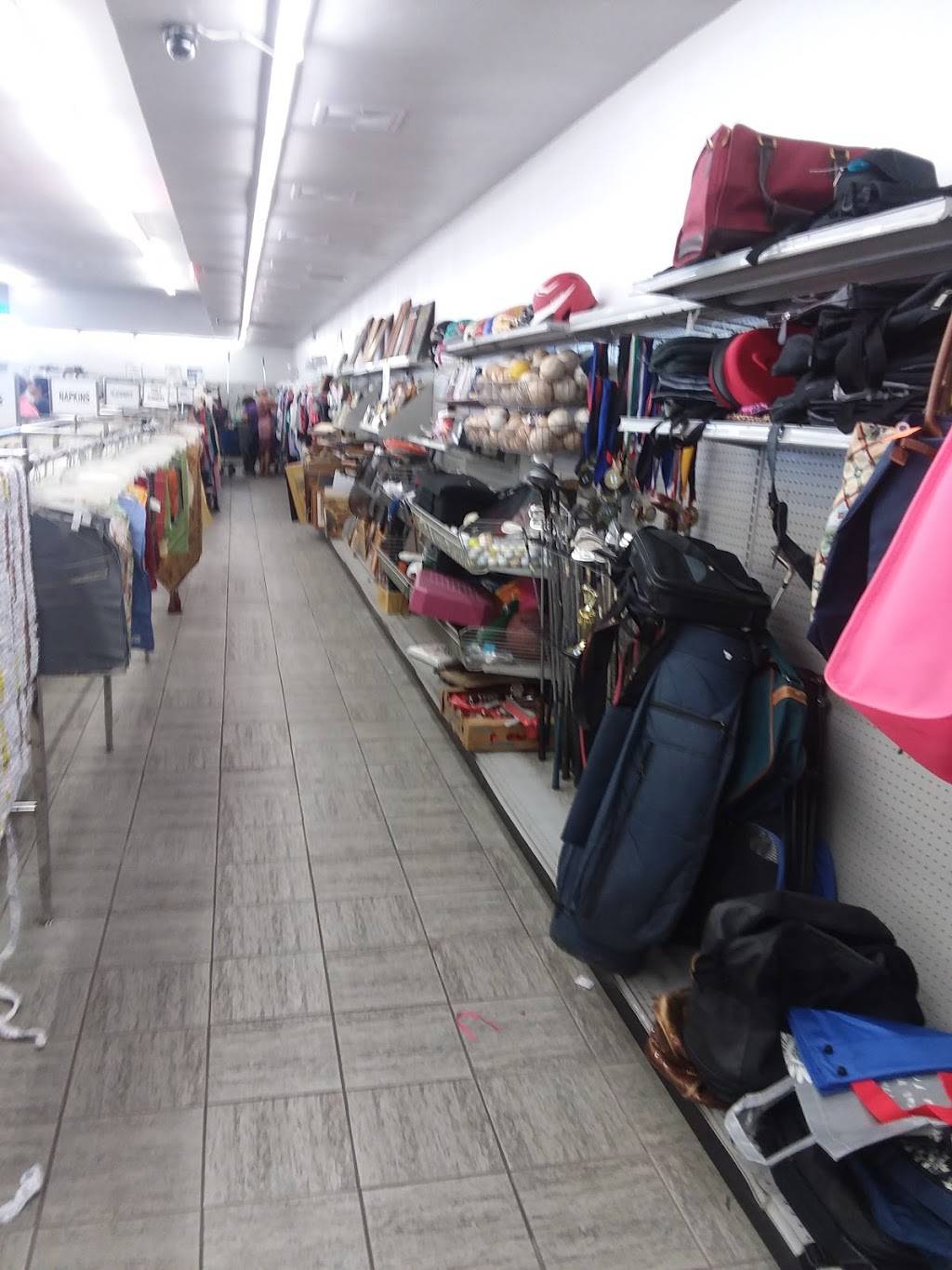 Mesa Thrift Store | 1018 W Main St, Mesa, AZ 85201, USA | Phone: (480) 890-2287