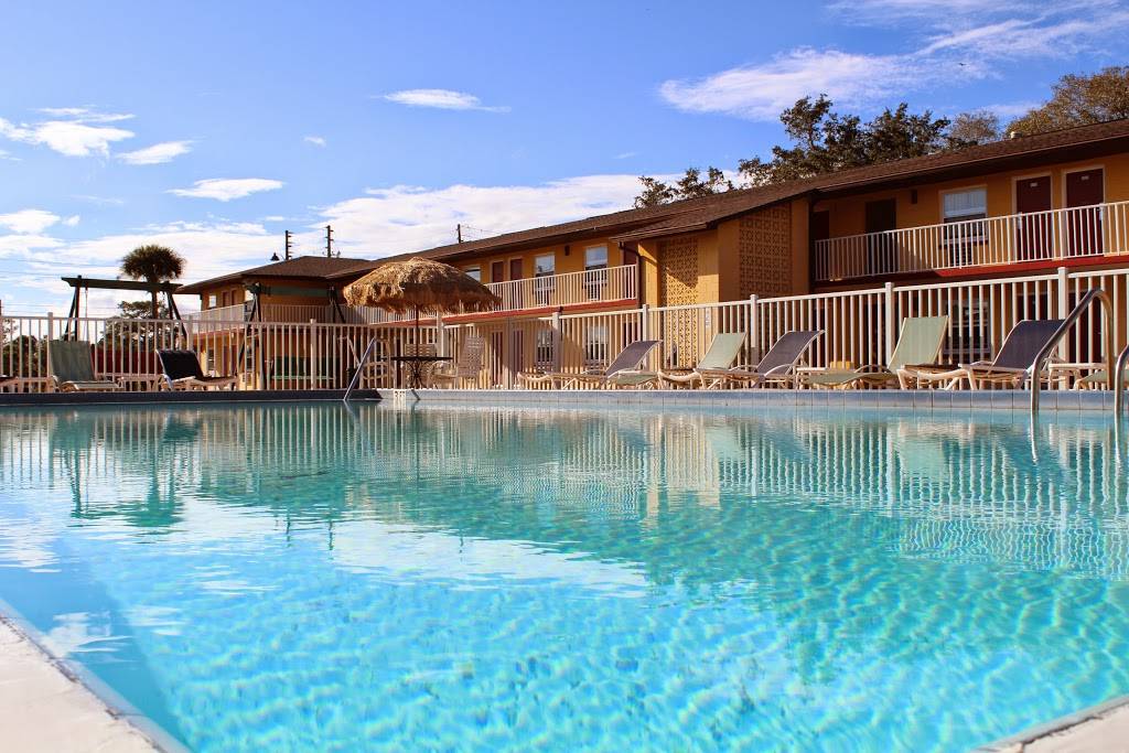 Knights Inn Kissimmee | 4651 US-192, Kissimmee, FL 34746, USA | Phone: (407) 396-8400