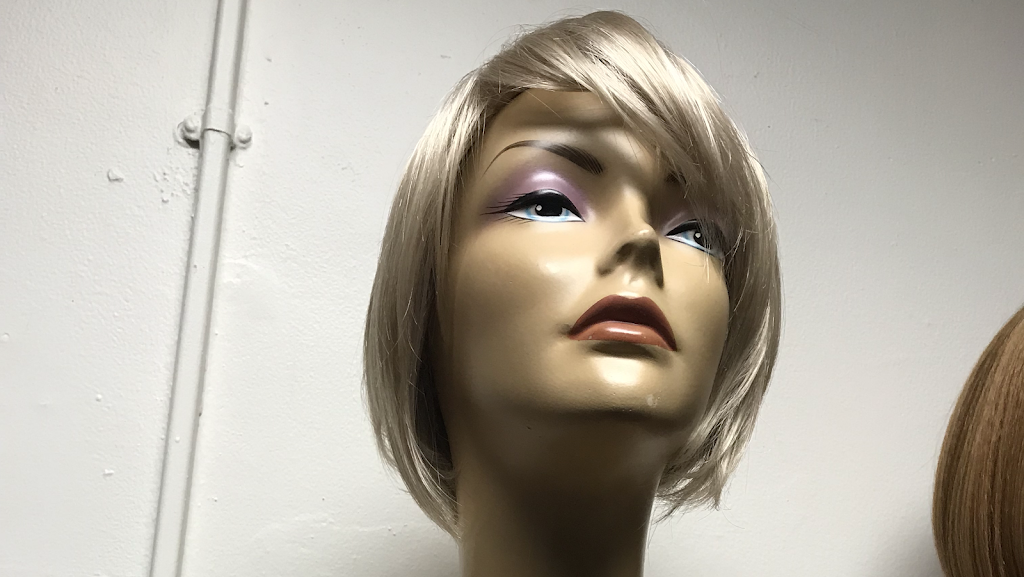 Lynns Wigs On wheels | 129 N Queen St, Martinsburg, WV 25404, USA | Phone: (304) 886-4762