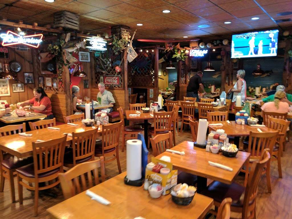 Catfish Country Restaurant | 2400 EF Griffin Rd, Bartow, FL 33830, USA | Phone: (863) 646-6767