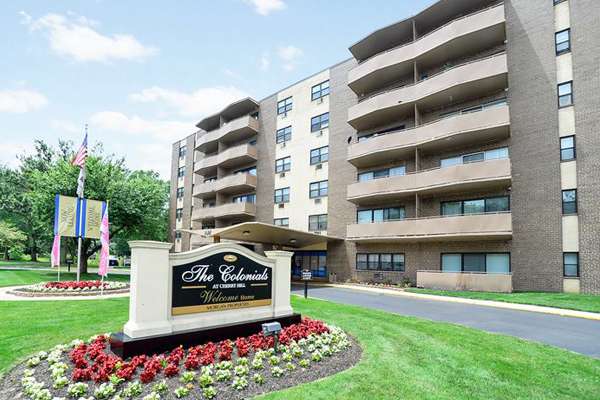The Colonials Apartment Homes | 836 Cooper Landing Rd, Cherry Hill, NJ 08002, USA | Phone: (856) 473-4451