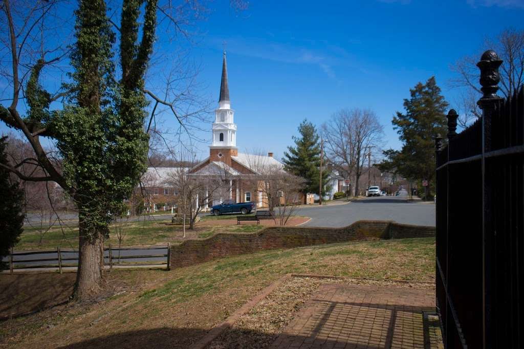 First Christian Church | 1501 Washington Ave, Fredericksburg, VA 22401, USA | Phone: (540) 373-7716