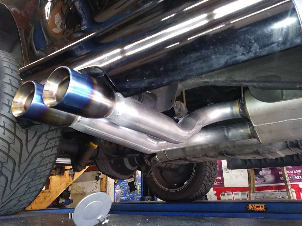 Muffler Nayarit | 20146 Saticoy St, Winnetka, CA 91306 | Phone: (818) 727-0231