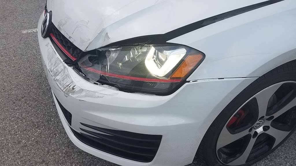 Borkowski Collision Repair Inc | 10395 Hague Rd, Indianapolis, IN 46256, USA | Phone: (317) 841-8330