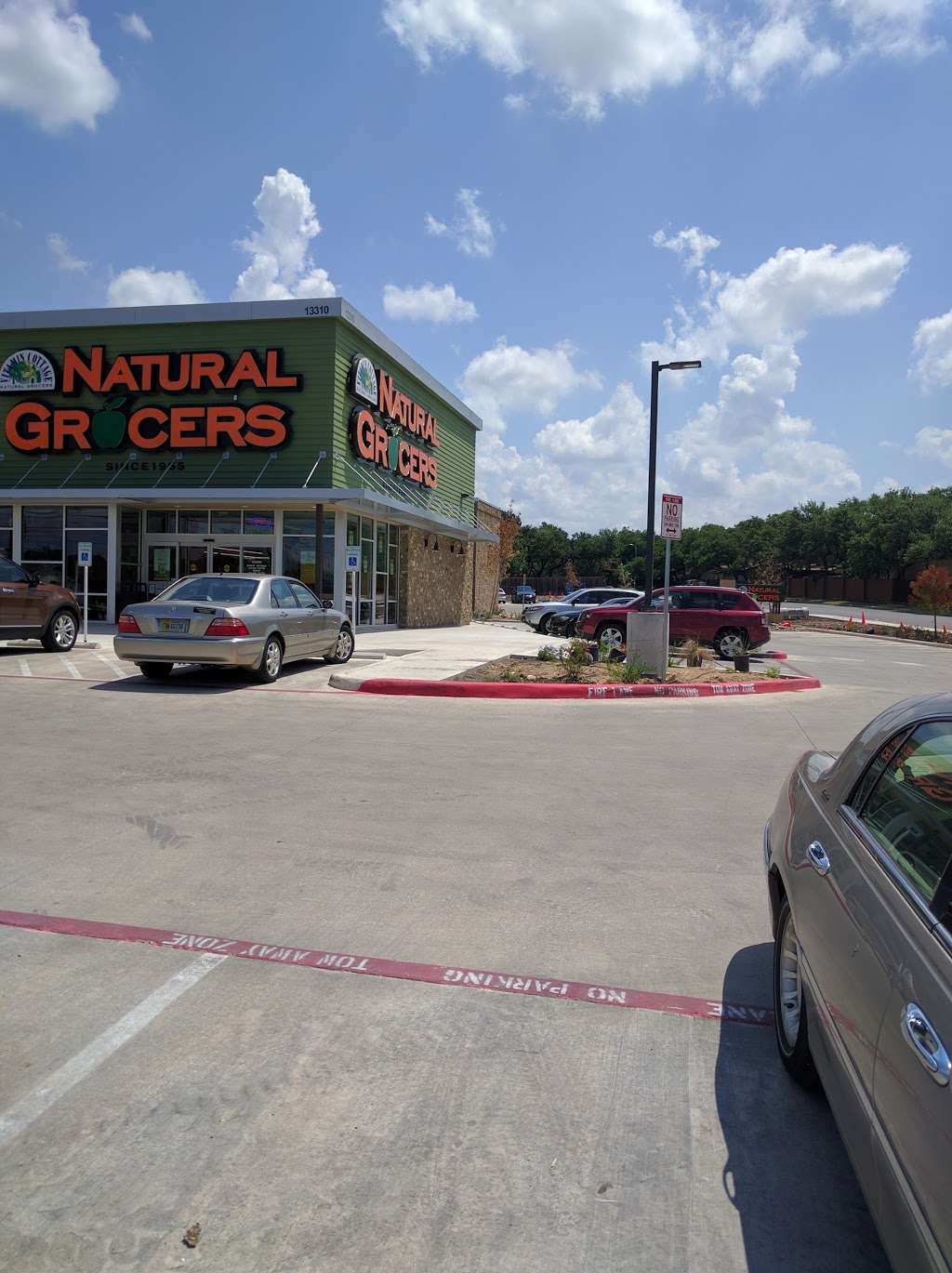 Natural Grocers | 13310 NW Military Hwy, San Antonio, TX 78231, USA | Phone: (210) 764-1111