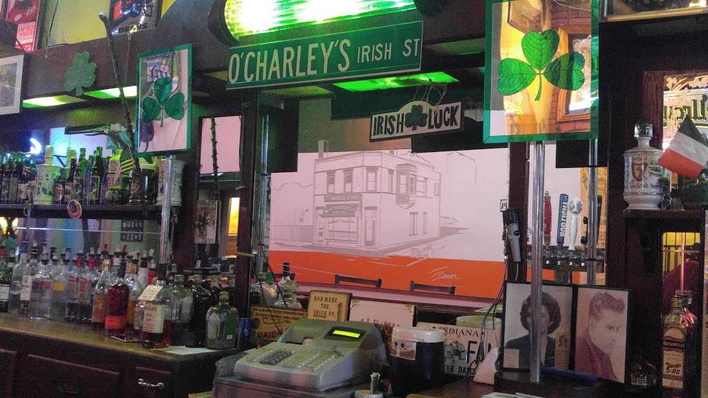 OCharleys Irish Pub - restaurant  | Photo 2 of 10 | Address: 117 N Center St, Joliet, IL 60435, USA | Phone: (815) 722-6382