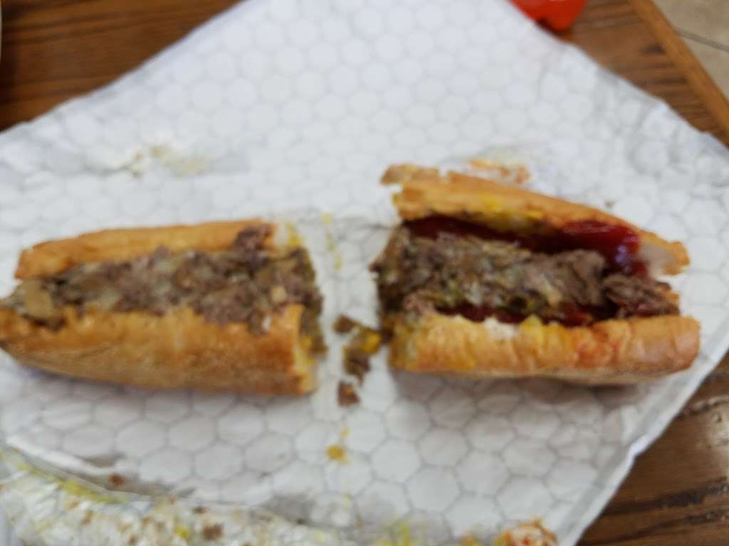 Downtown Philly Cheese Steaks | 26570 Bouquet Canyon Rd, Santa Clarita, CA 91350, USA | Phone: (661) 296-1069