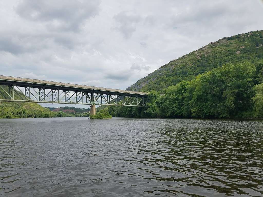 Lehigh Gap boat launch | D & L Trail, Slatington, PA 18080, USA | Phone: (717) 705-7900