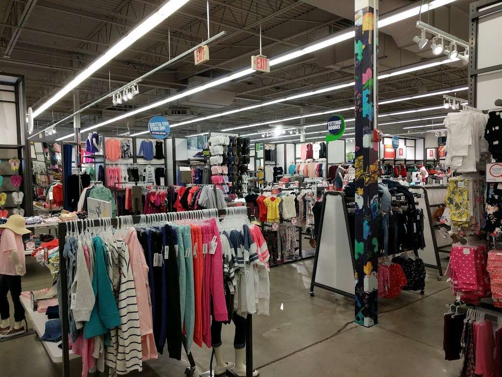 Old Navy | 128 Bailey Farm Rd, Monroe, NY 10950 | Phone: (845) 782-9089