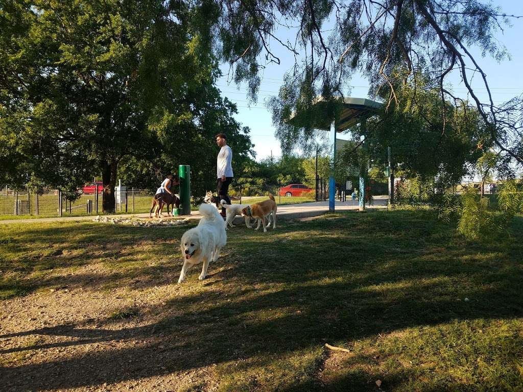 Pearsall Dog Park | 5346, 5414 Old Pearsall Rd, San Antonio, TX 78242, USA