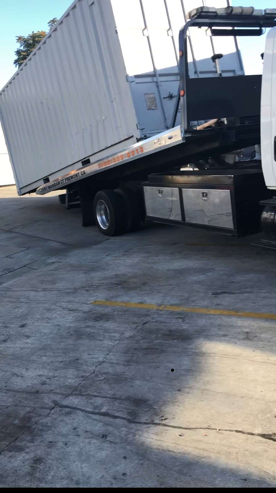 Vip Towing services san jose | 665 Serenade Way, San Jose, CA 95111, USA | Phone: (408) 389-0213