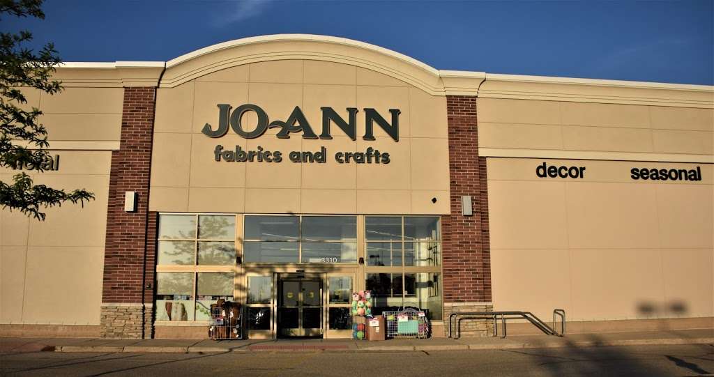 JOANN Fabrics and Crafts | 3310 Shoppers Dr, McHenry, IL 60050, USA | Phone: (815) 385-0870