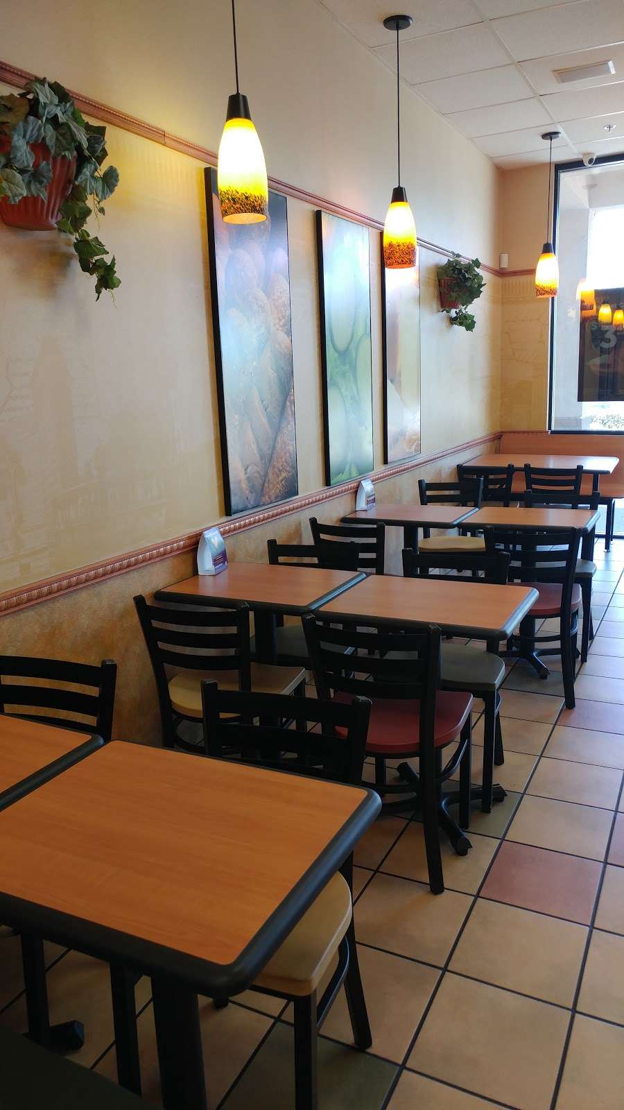 Subway | 23905 Clinton Keith Rd, Wildomar, CA 92595, USA | Phone: (951) 461-8930