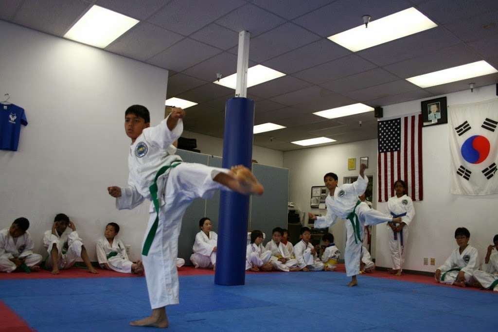 Mightyfist Taekwon-Do | 1072 S De Anza Blvd Suite A-105, San Jose, CA 95129, USA | Phone: (408) 725-8083