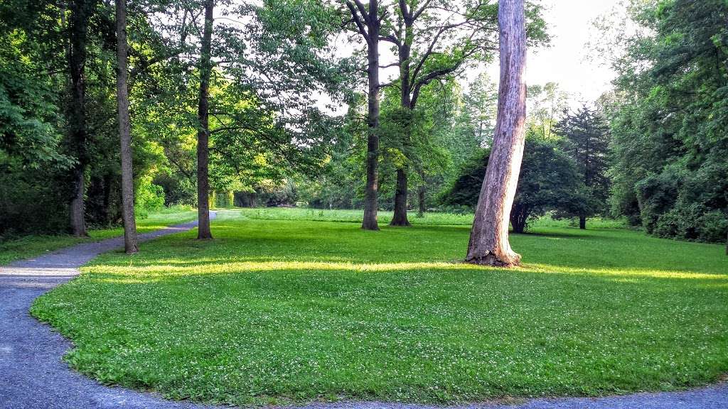 Wyomissing Park System Picnic Area | 1939-1983 Old Wyomissing Rd, Wyomissing, PA 19610, USA