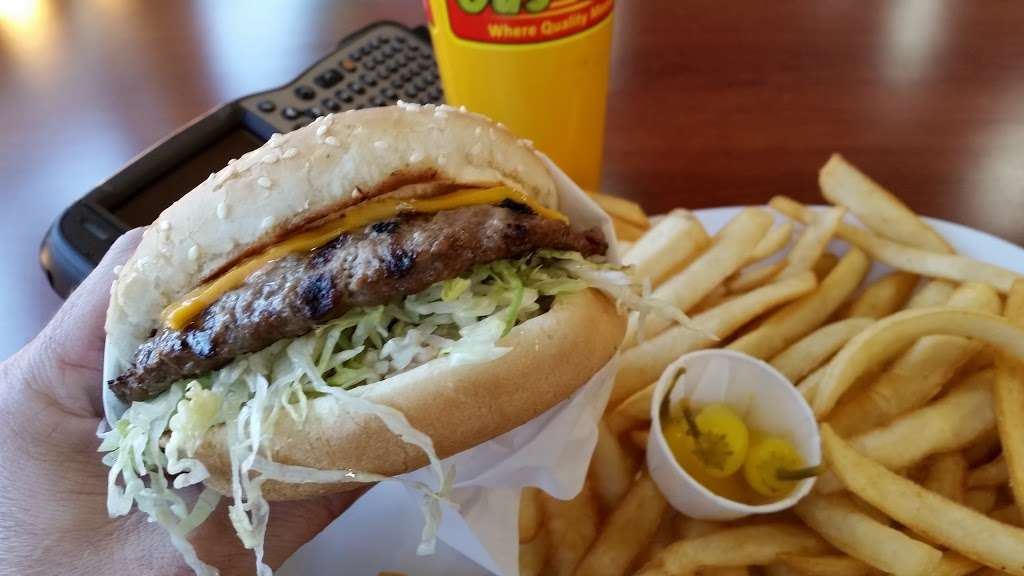 Gus Jr Burgers 12 | 4680 Galena St, Riverside, CA 92509, USA | Phone: (951) 681-4407