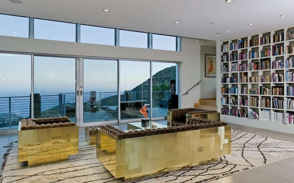 Scorpiesse | 26315 Lockwood Rd, Malibu, CA 90265, USA | Phone: (805) 341-5635