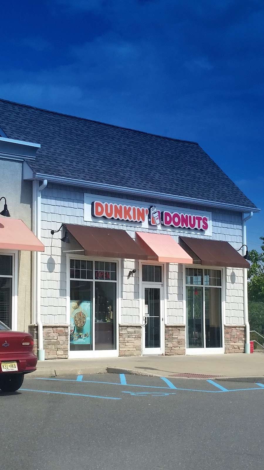 Dunkin Donuts | 501 U.S. 9 #300, Waretown, NJ 08758, USA | Phone: (609) 242-0092