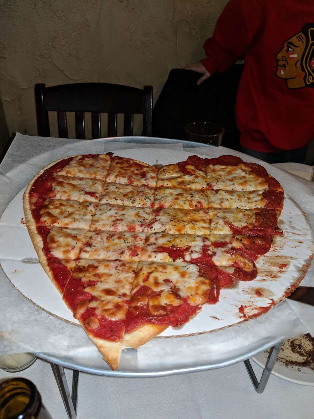 Barracos Pizza | 13445 S Cicero Ave, Crestwood, IL 60445, USA | Phone: (708) 385-2002