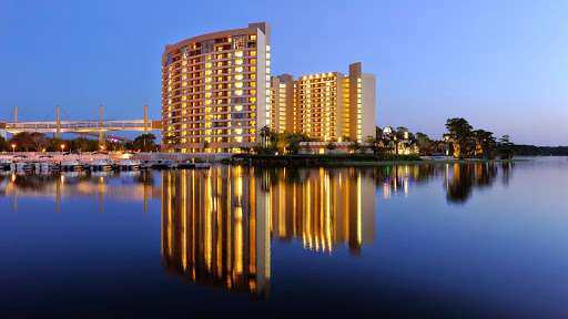 Bay Lake Tower at Disneys Contemporary Resort | 4600 N World Dr., Lake Buena Vista, FL 32830, USA | Phone: (407) 824-1000