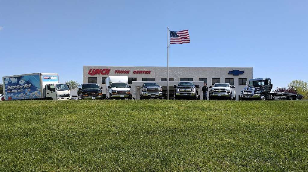 Lynch Truck Center | 29000 Sharon Ln, Waterford, WI 53185, USA | Phone: (262) 514-4000