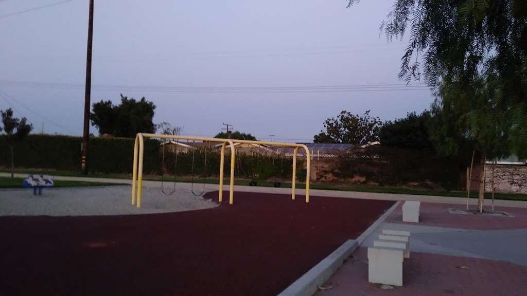 Hollenbeck Park | Stanton, CA 90680, USA | Phone: (714) 379-9222 ext. 270