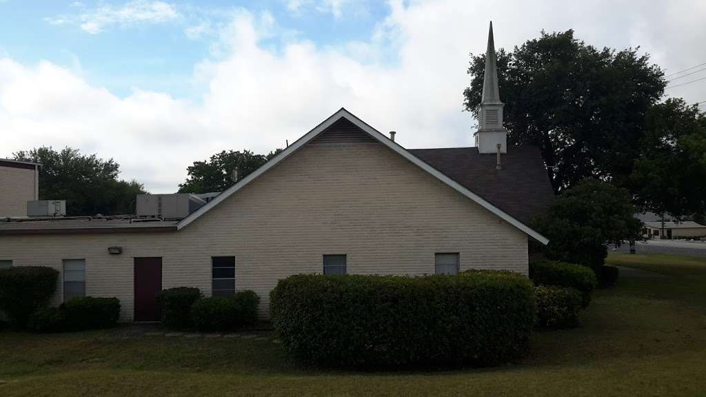 Live Oak First Baptist Church | 11560 Toepperwein Rd, Live Oak, TX 78233, USA | Phone: (210) 656-8200