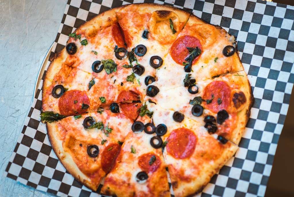 PieGraph Pizzeria | 12720 Main St, Hesperia, CA 92345, USA | Phone: (760) 947-3900