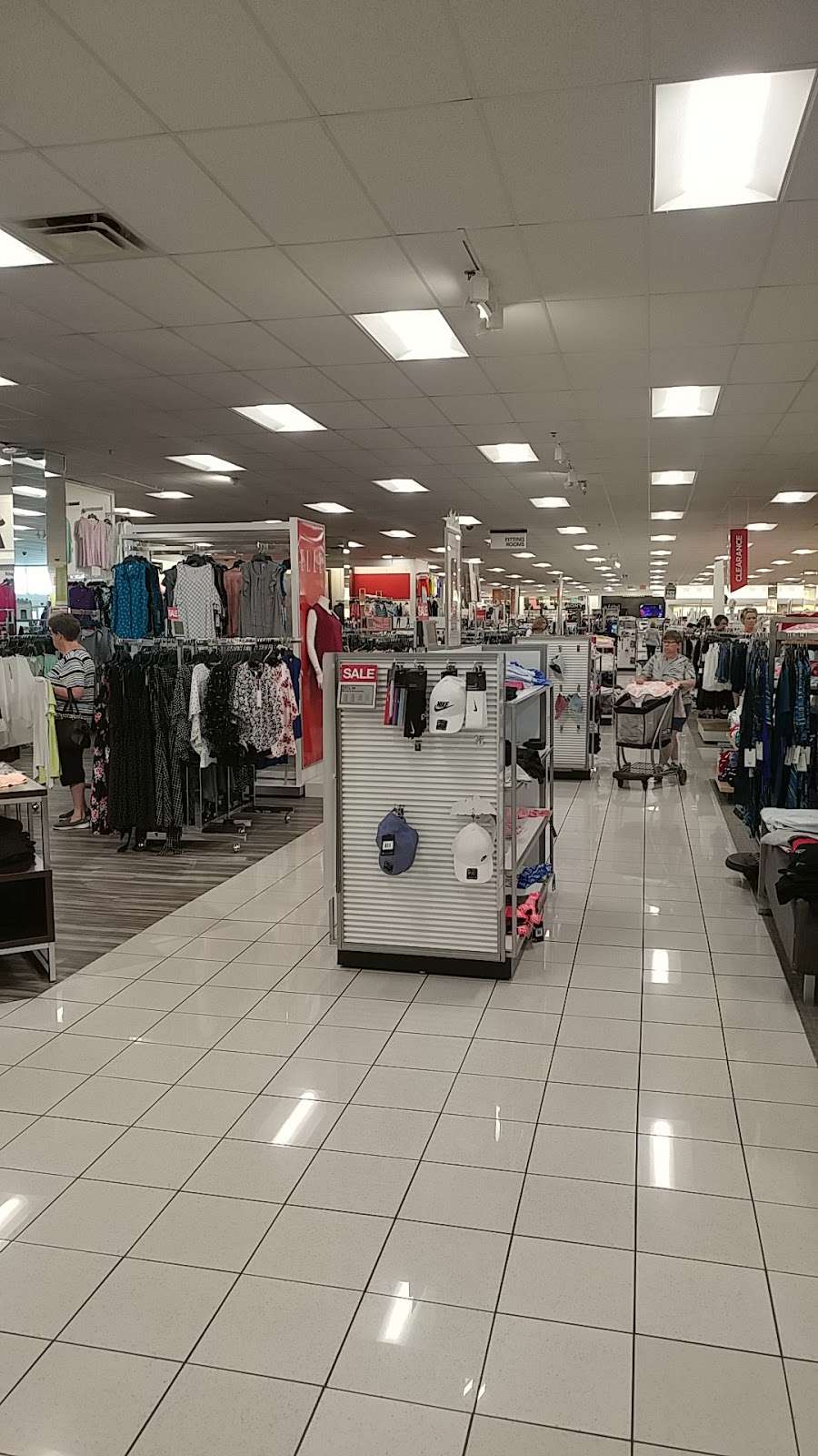 Kohls Noblesville | 16701 Clover Rd, Noblesville, IN 46060, USA | Phone: (317) 770-4143