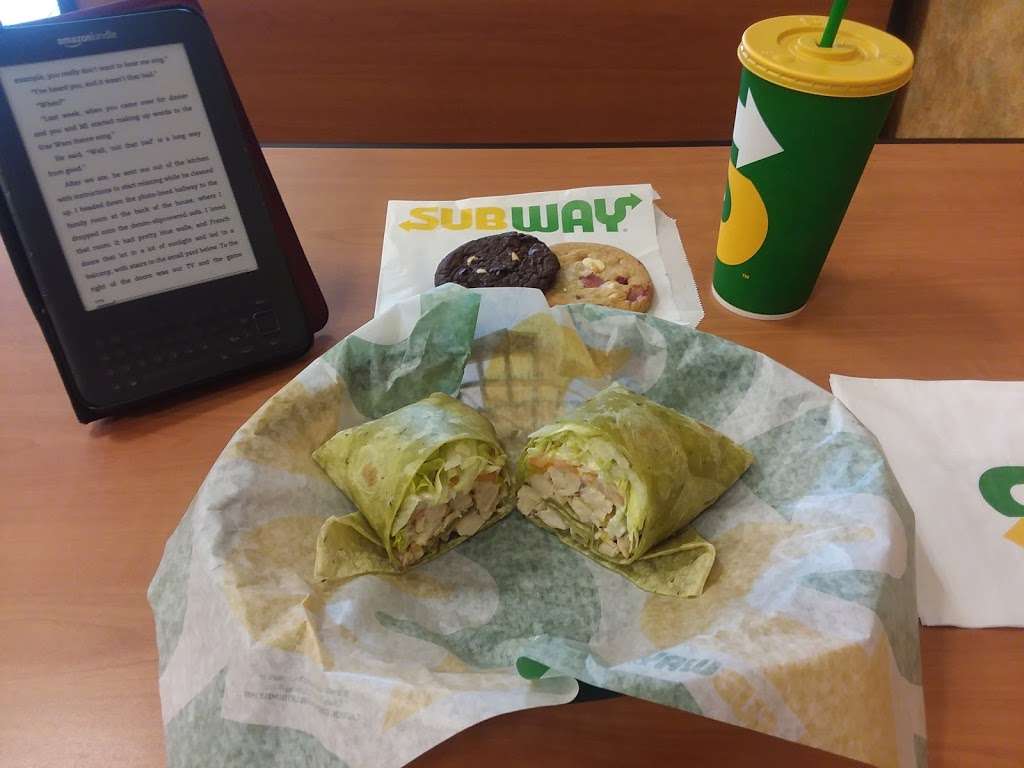 Subway Restaurants | 600 Courtland Blvd, Deltona, FL 32738, USA | Phone: (386) 574-7333