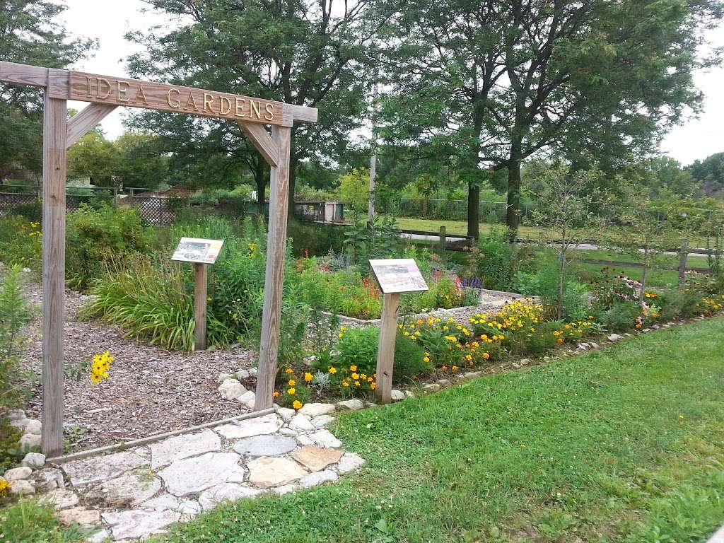 Ron Ory Community Garden Plots | 811 S West St, Naperville, IL 60540, USA | Phone: (630) 848-5000