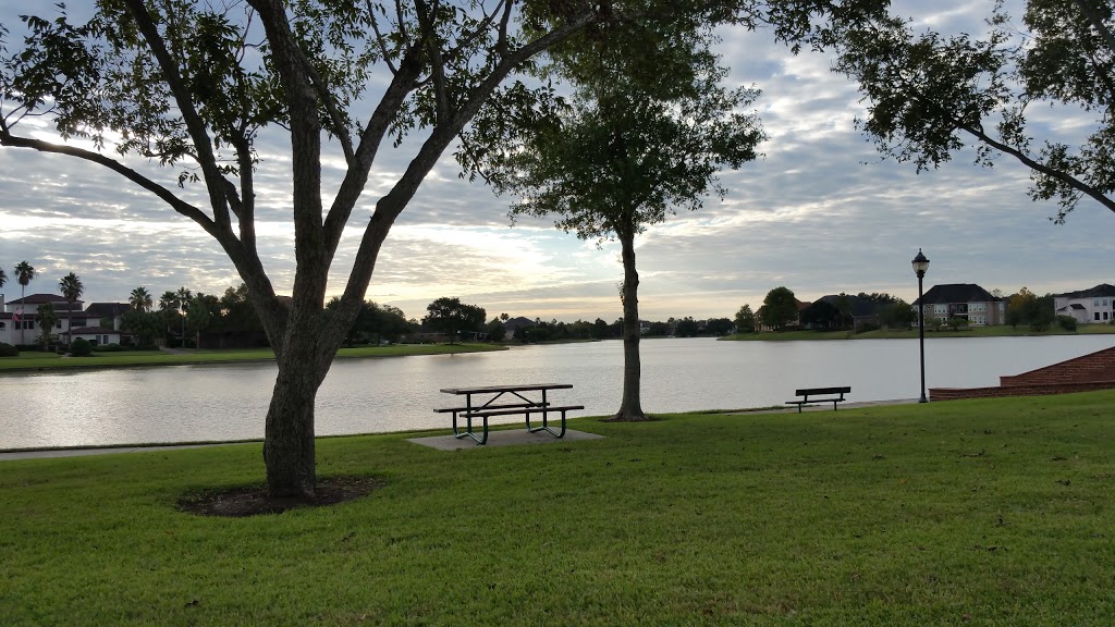 Southwyck Lake Park | Shelby Dr, Pearland, TX 77584, USA