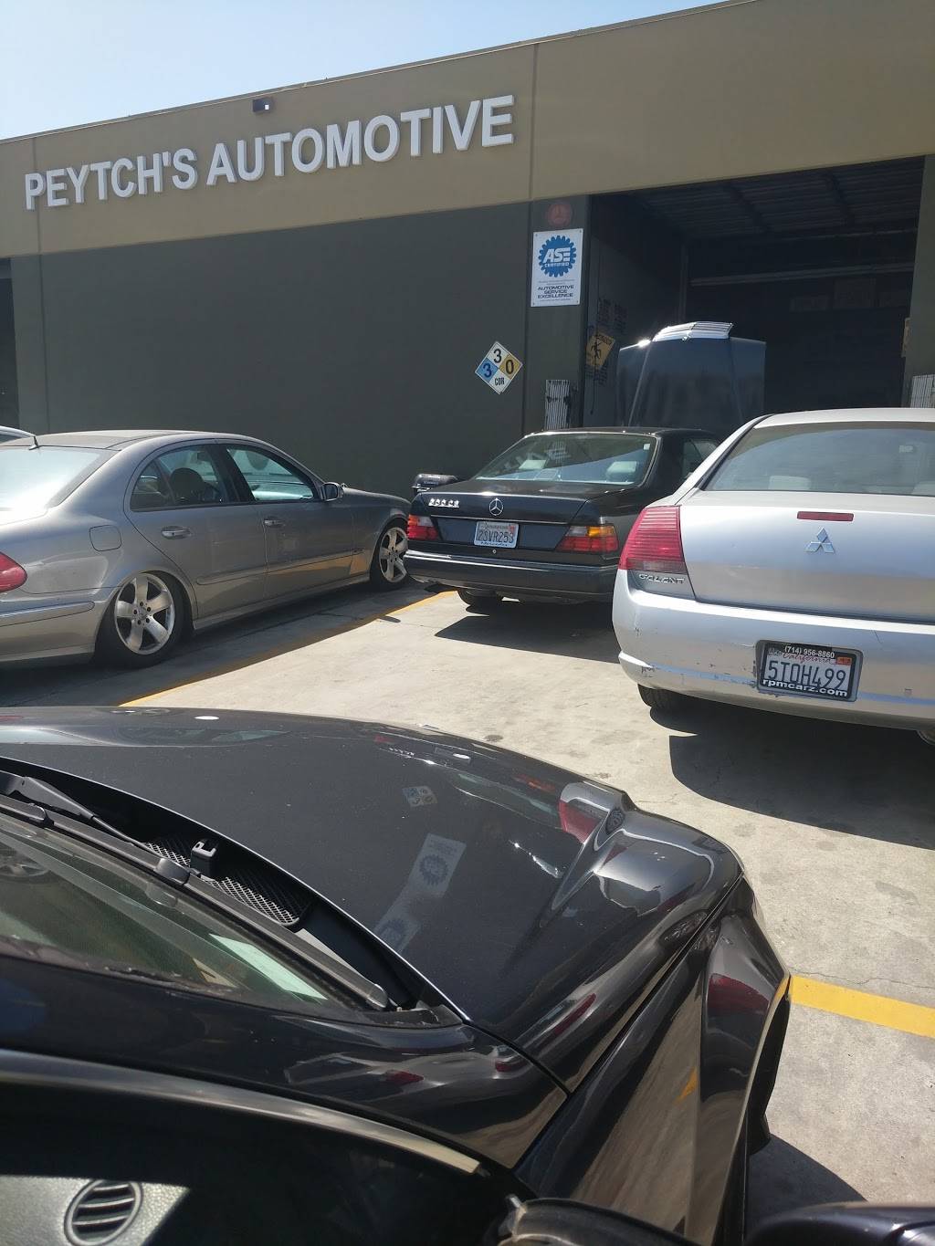 Peytchs Automotive | 732 W 14th St, Long Beach, CA 90813 | Phone: (562) 436-2435