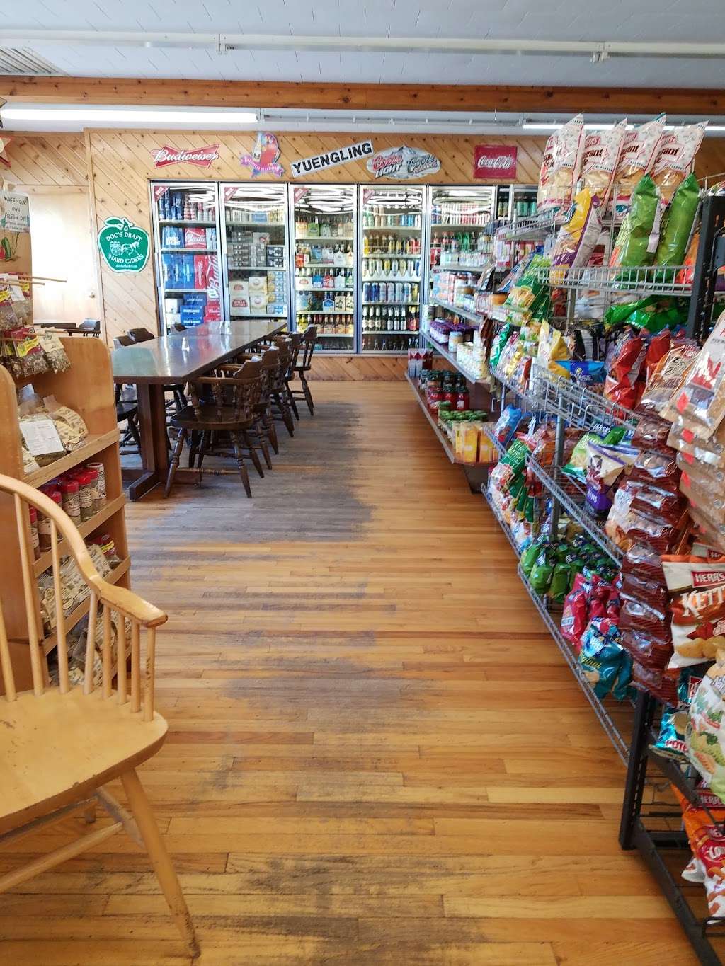 Quaker Creek Store | 767 Pulaski Hwy, Goshen, NY 10924, USA | Phone: (845) 258-4570