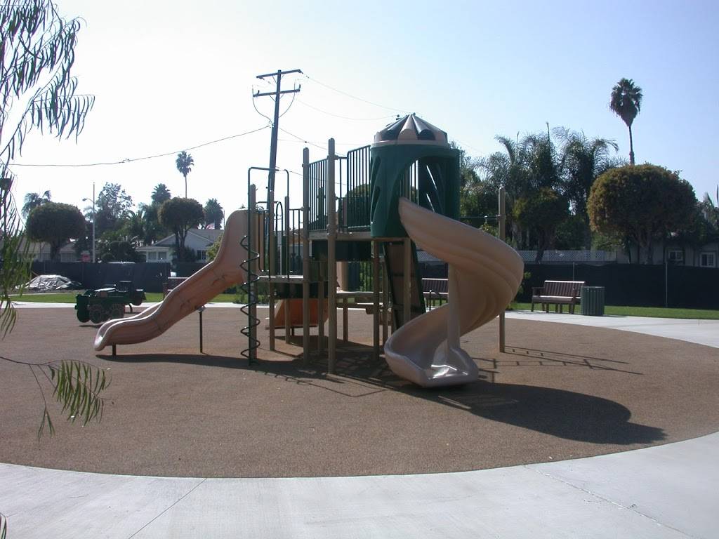 Nieblas Park | 9300 Gardenia Ave, Fountain Valley, CA 92708, USA | Phone: (714) 593-4400