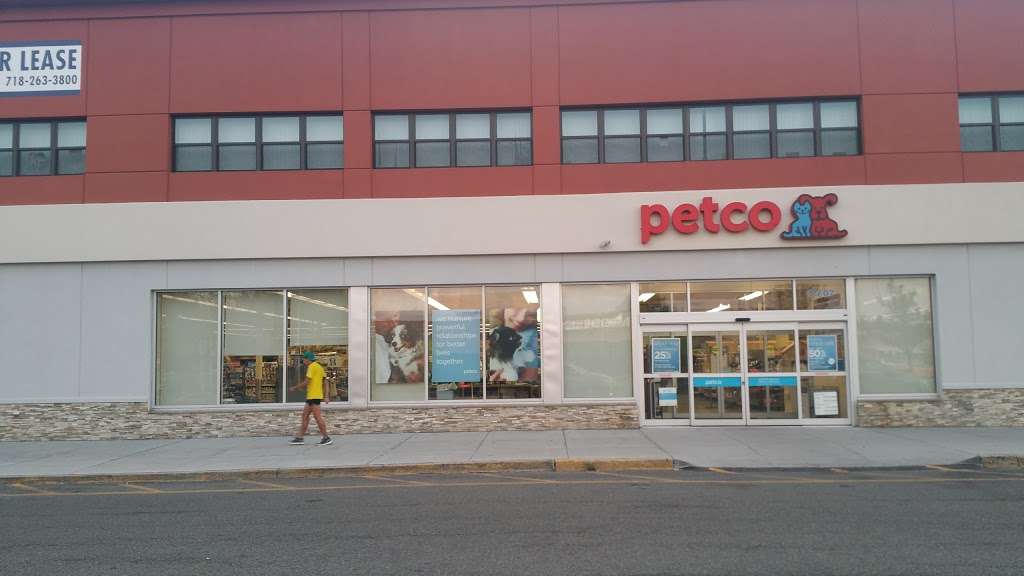 Petco Animal Supplies | 7507 31st Ave, East Elmhurst, NY 11370, USA | Phone: (718) 446-1061