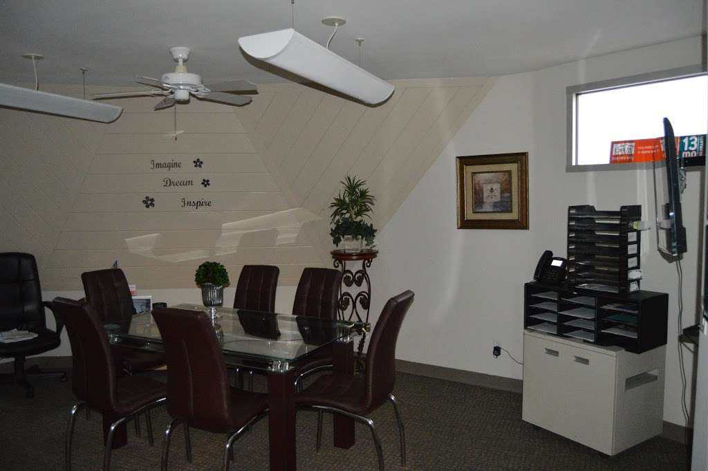 Hector Reyes | 16888 Nisqualli Rd #400, Victorville, CA 92395, USA | Phone: (760) 881-4274