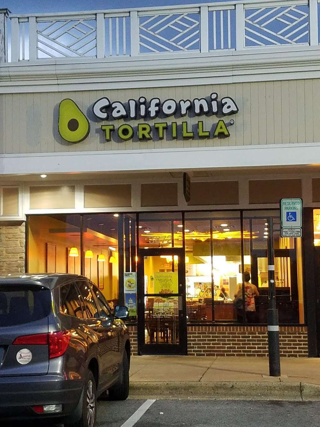 California Tortilla | 3672 King St, Alexandria, VA 22302 | Phone: (571) 970-3622