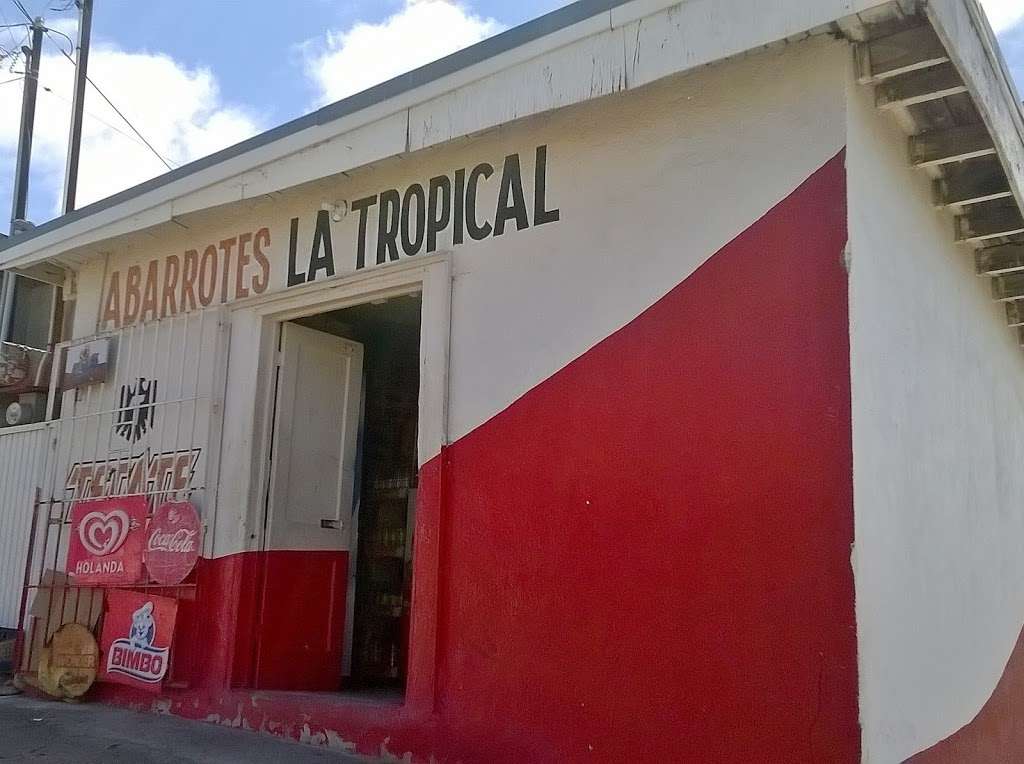 ABARROTES LA TROPICAL | Calle Tepatitlan 37, Guadalajara, 22046 Tijuana, B.C., Mexico