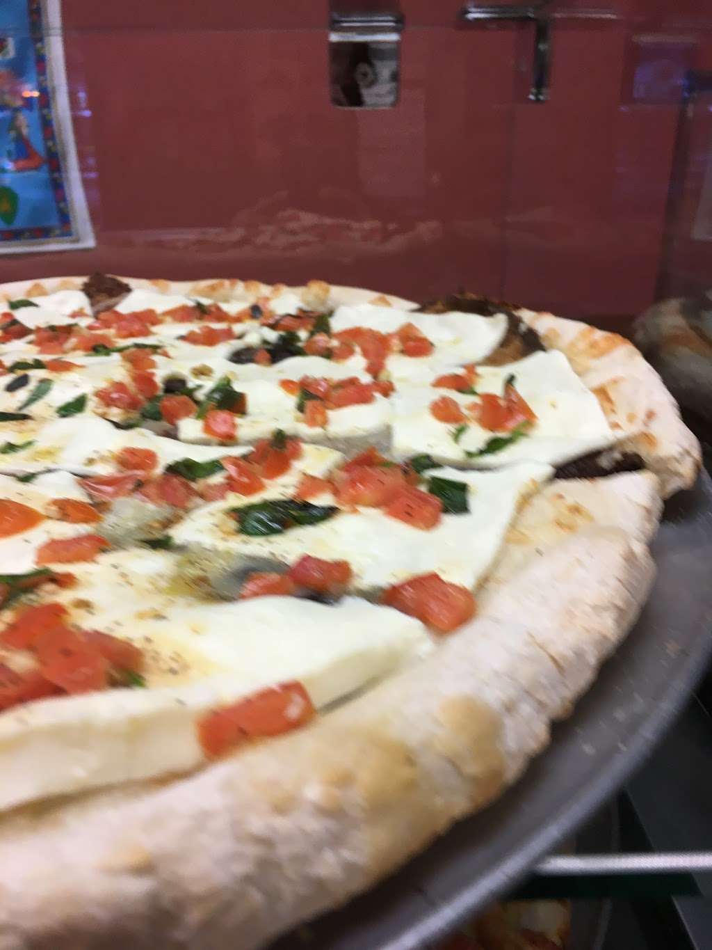 Giovannis Pizza | 1009 Little E Neck Rd, West Babylon, NY 11704 | Phone: (631) 669-9507