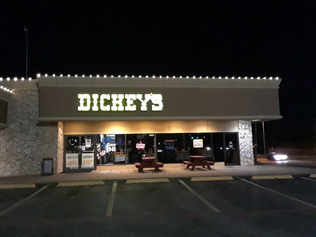 Dickeys Barbecue Pit | 1413 W Buckingham Rd, Garland, TX 75042, USA | Phone: (972) 530-3137