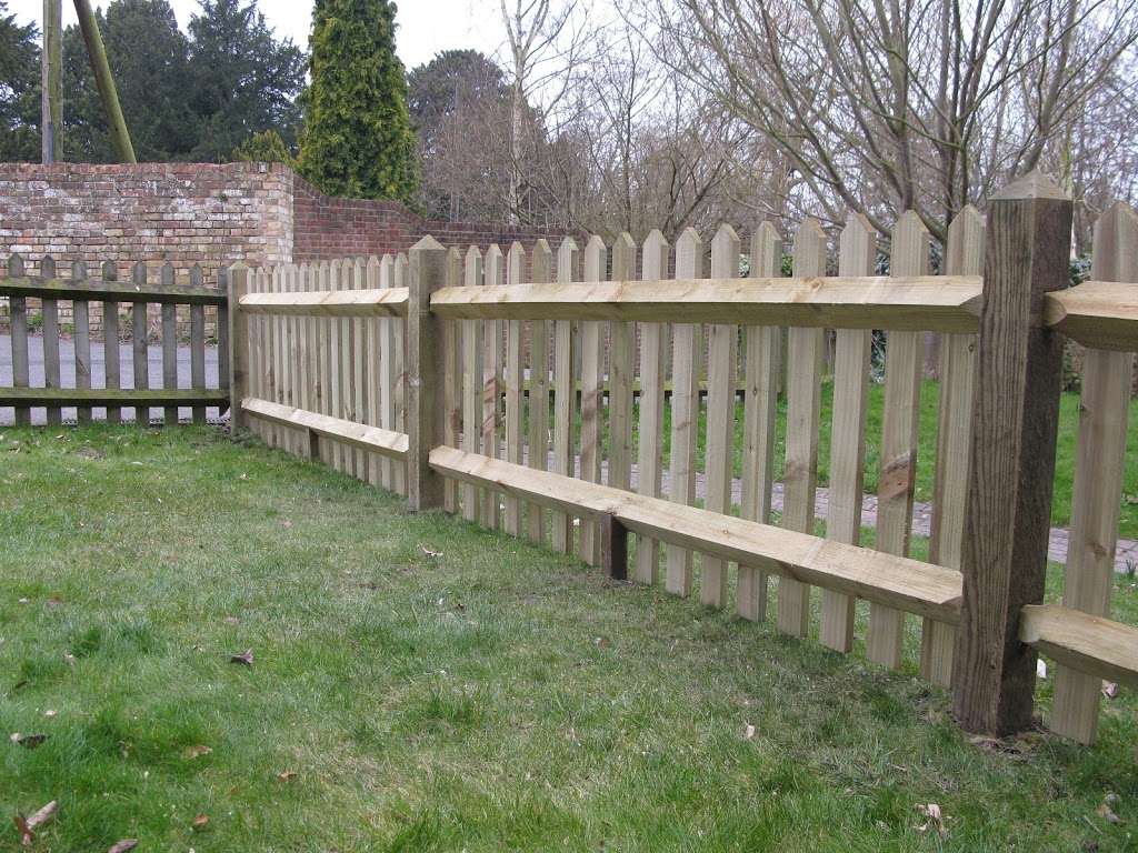 Tate Fencing | Chase Wood Works, Frant Rd, Tunbridge Wells TN3 9HG, UK | Phone: 01892 750230