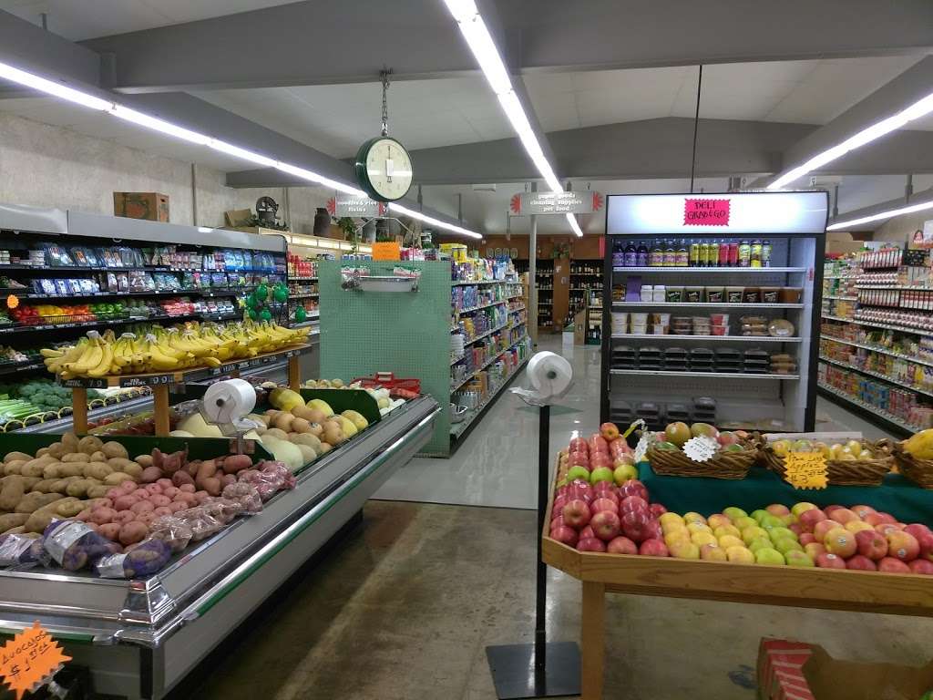 Jims Fallbrook Market | 3299, 5947 Fallbrook Ave, Woodland Hills, CA 91367, USA | Phone: (818) 347-5525