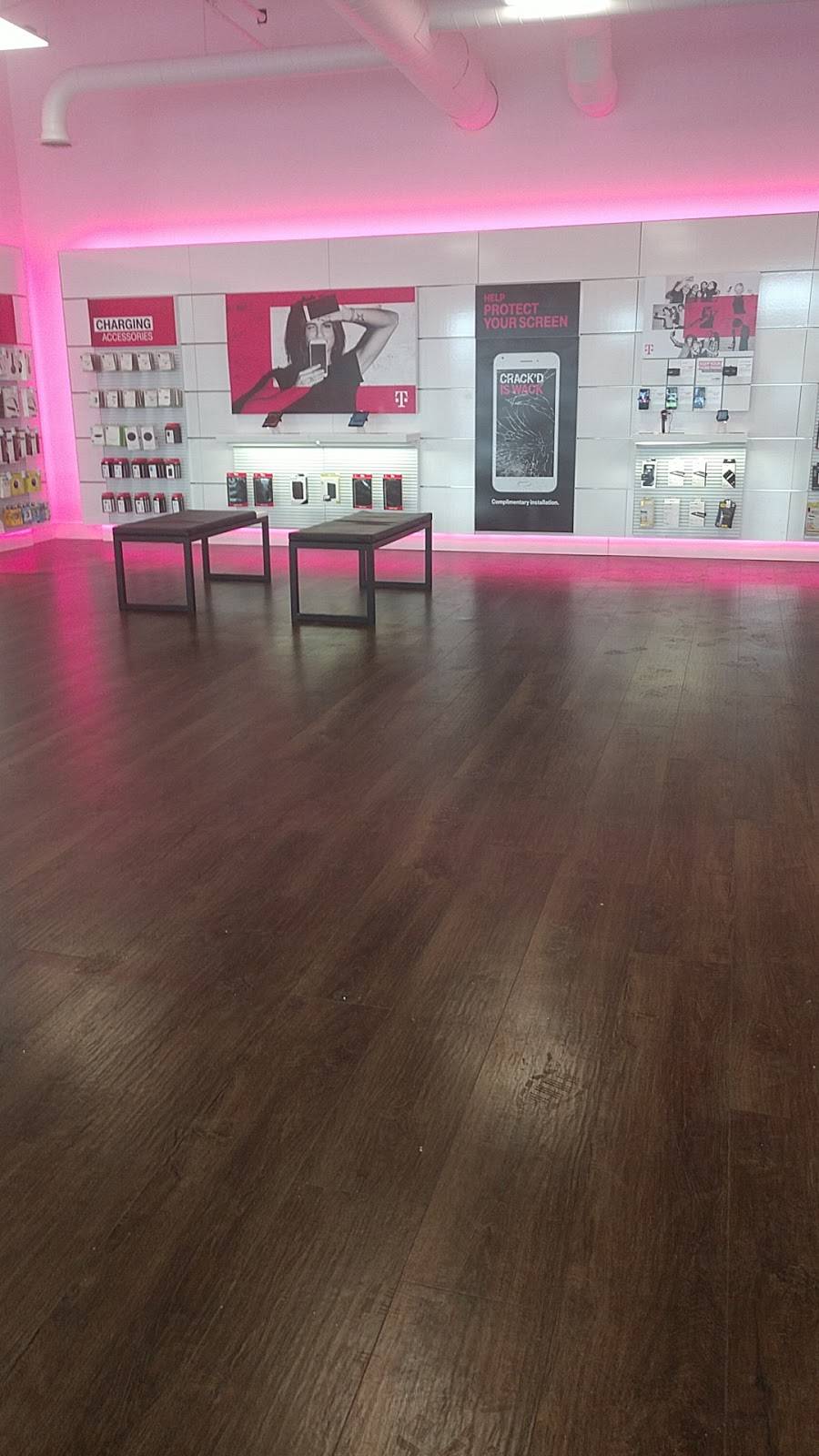 T-Mobile | 2045 Centennial Blvd, Independence, KY 41051 | Phone: (859) 429-5655